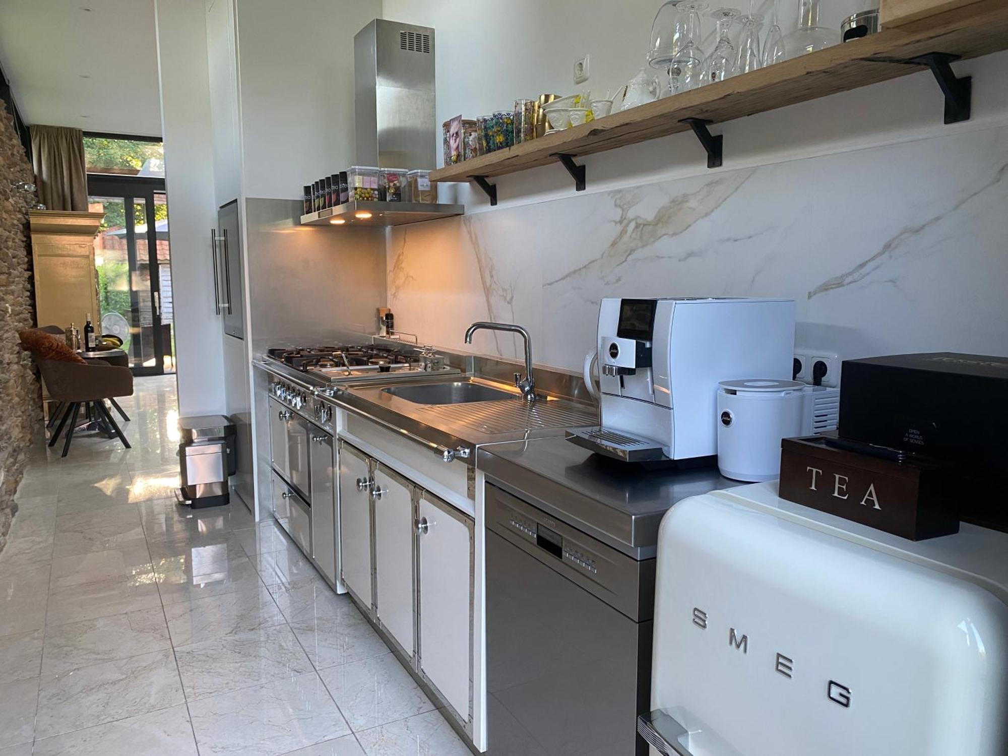 Villa Royale 奥拉涅沃德 外观 照片